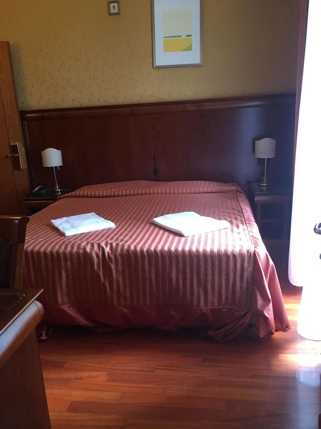 Hotel Divine Roma Dış mekan fotoğraf