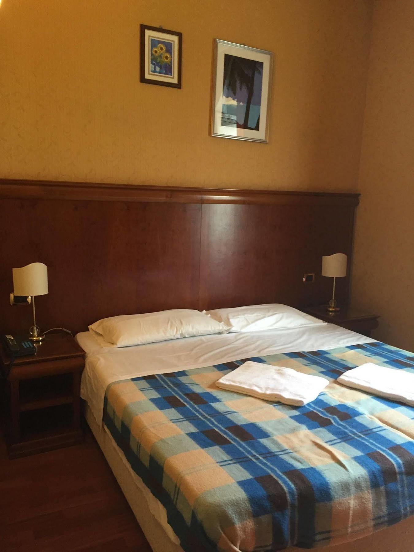 Hotel Divine Roma Dış mekan fotoğraf