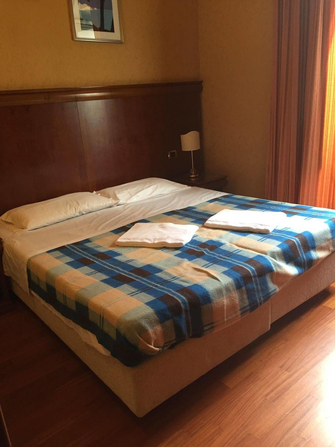 Hotel Divine Roma Dış mekan fotoğraf