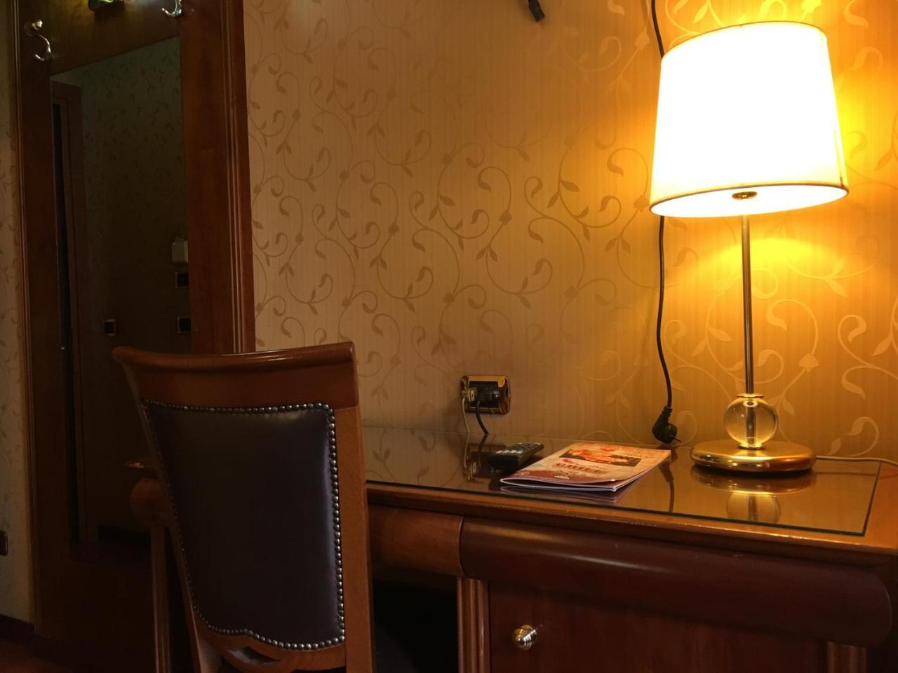 Hotel Divine Roma Dış mekan fotoğraf